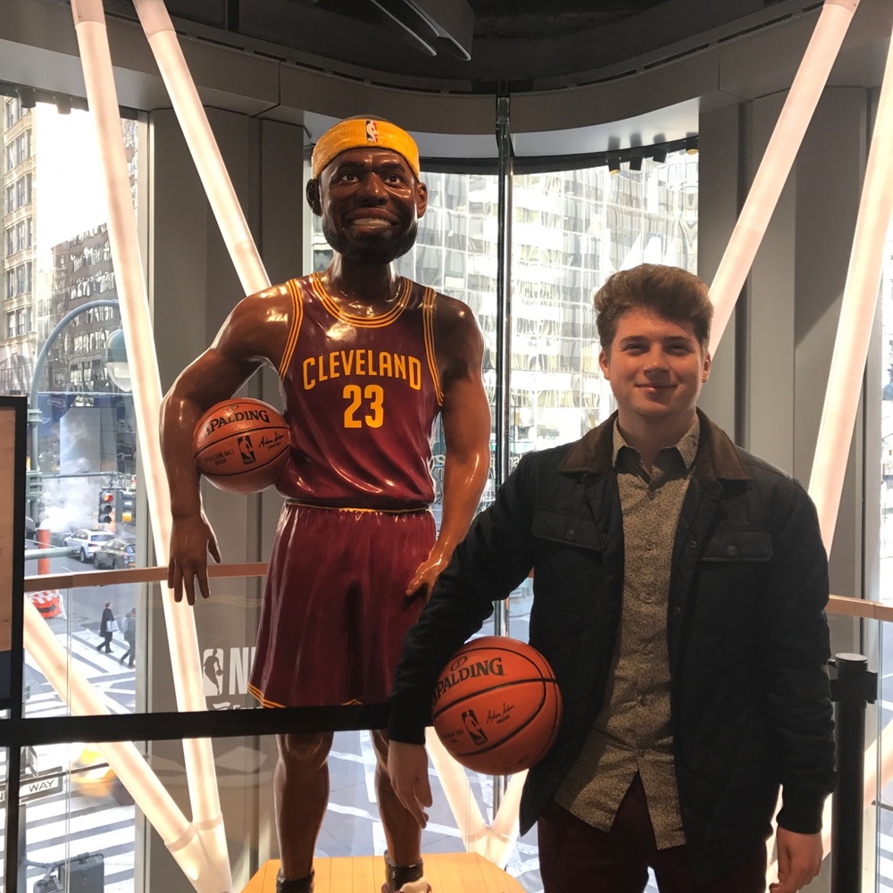 Meet your Posher, Nicholas